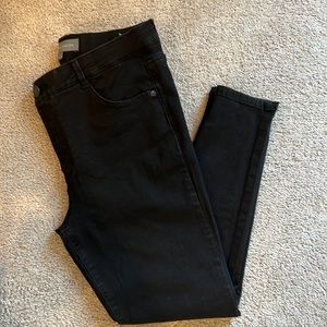 Wit& Wisdom black petite skinny jeans